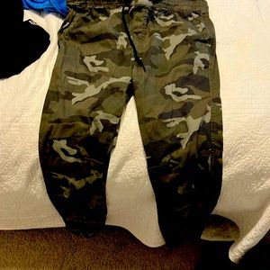 Mens Valor M camo joggers